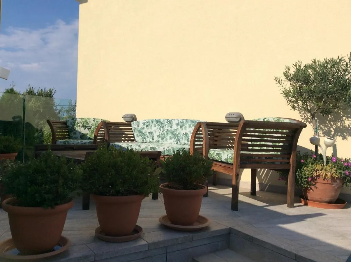 Elicriso Resort Rasopasno